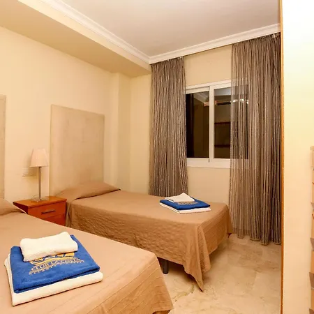 Apartment Malibu B5 - Luxury 2br 3 By Rafleys 7 Mins Walk To The Beach Ref 246 Fuengirola